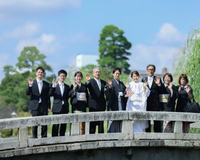 美観地区にある阿智神社での結婚式＊