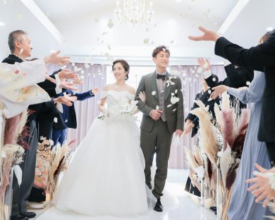 チャペルでの撮影はもはや結婚式です♡