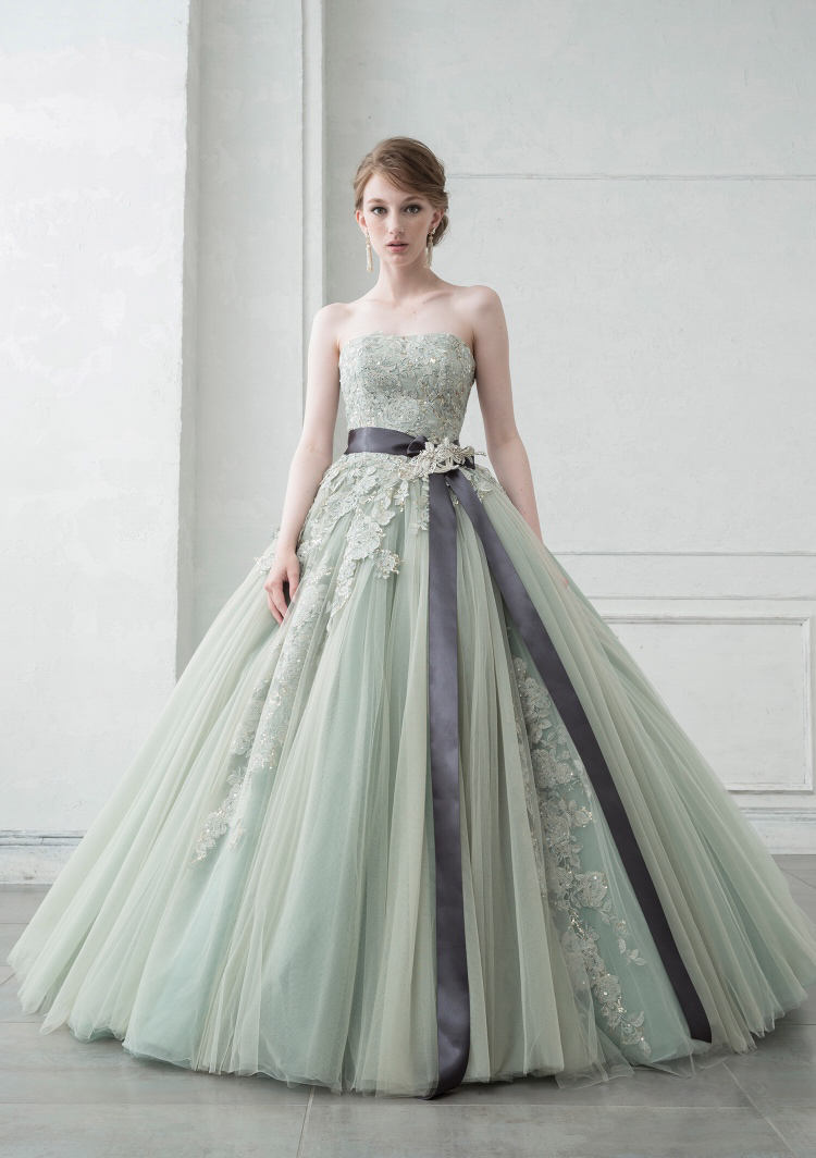 【NEWカラードレス】のご紹介♩♩