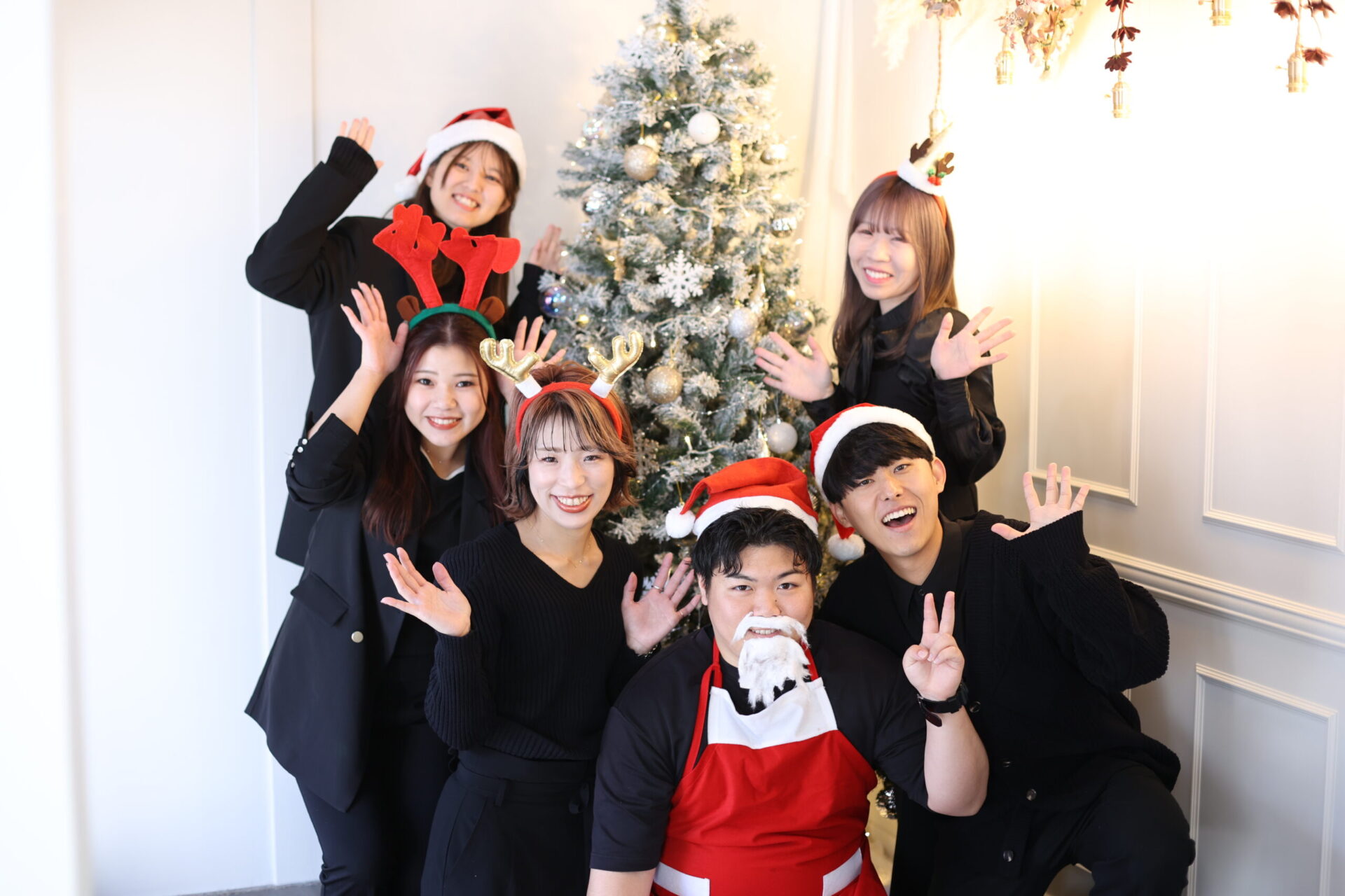 本日12/25・明日12/26は大掃除をおこなっております♩