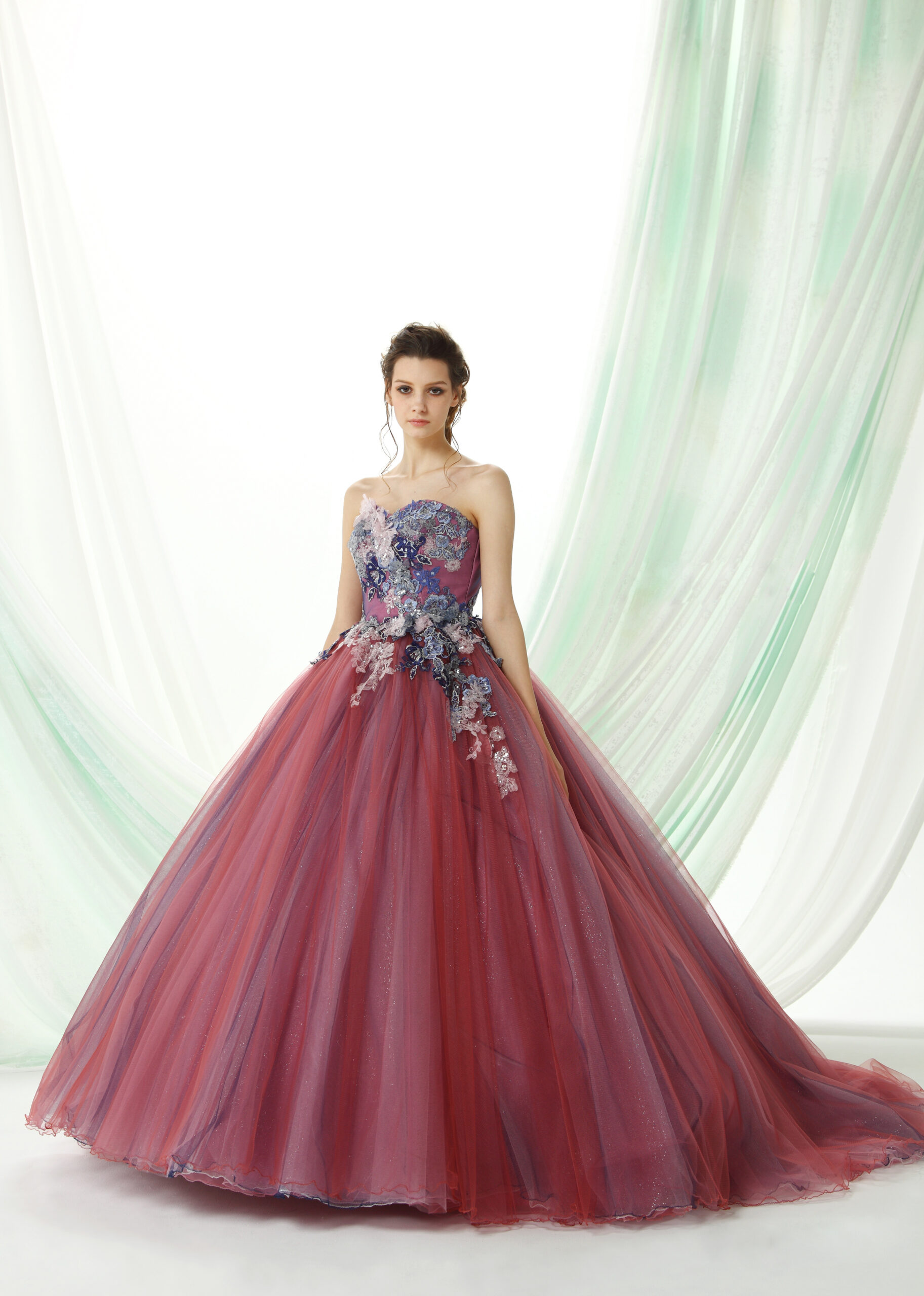 Ｐ-69 (取り寄せ衣装）