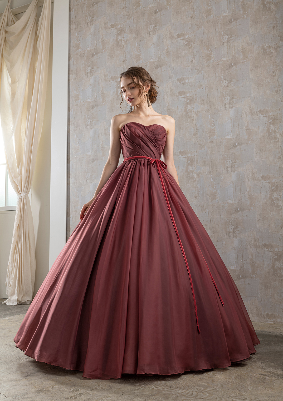 Ｐ-82 （取り寄せ衣装）