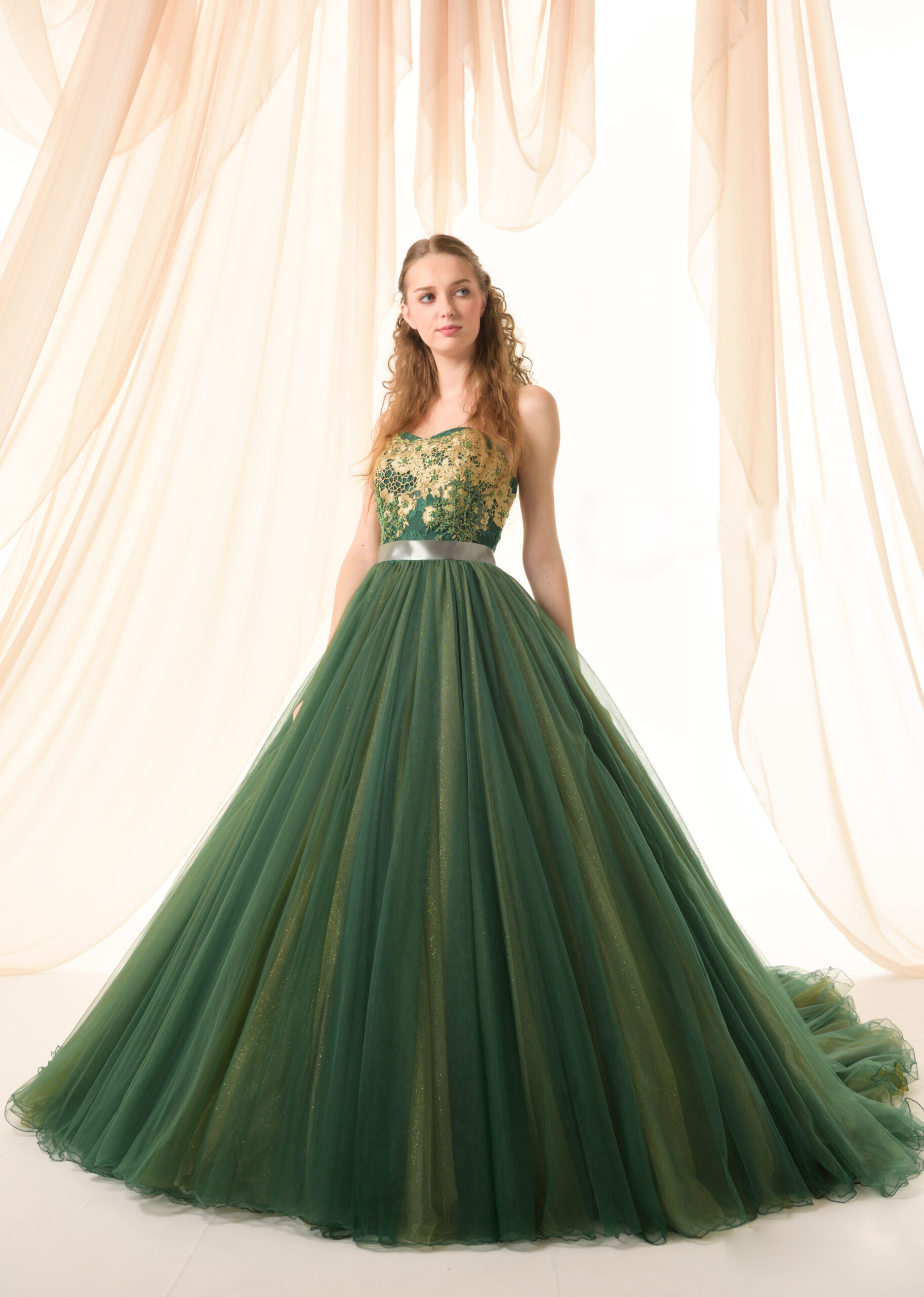 Ｐ-70 (取り寄せ衣装）